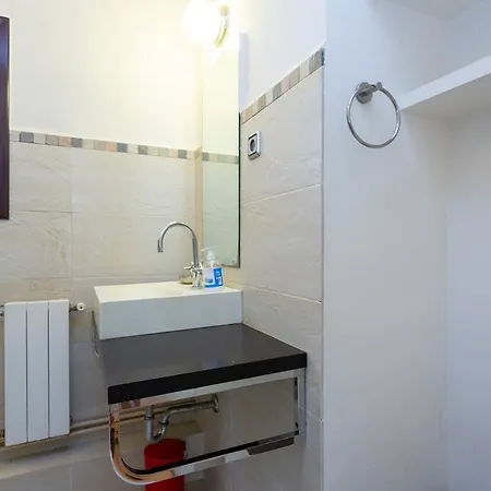 Beautiful In Montjuic Apartment *