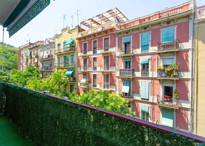Beautiful In Montjuic Βαρκελώνη
